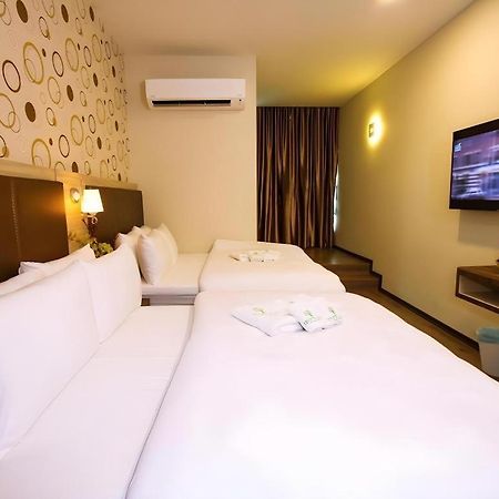 Tropicana Boutique Hotel Muar Eksteriør billede