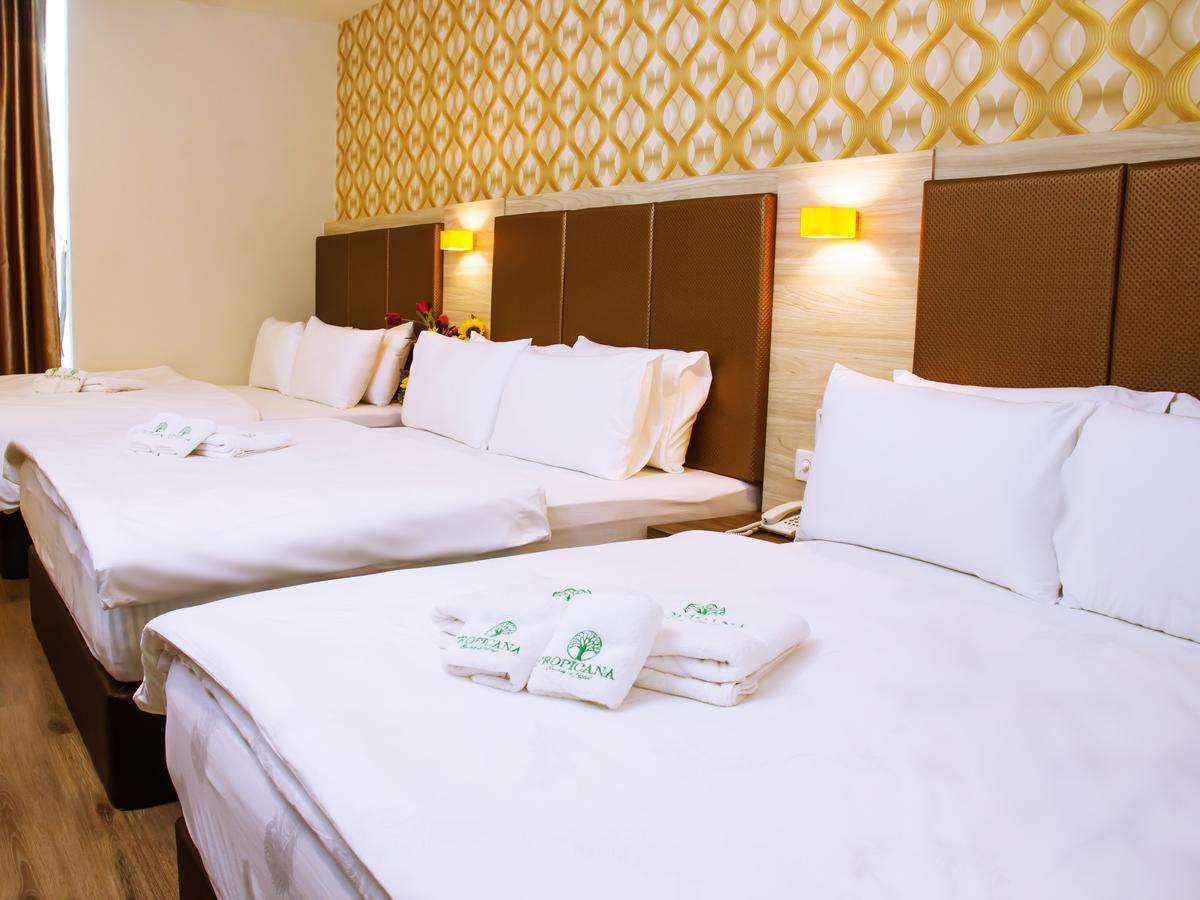 Tropicana Boutique Hotel Muar Eksteriør billede